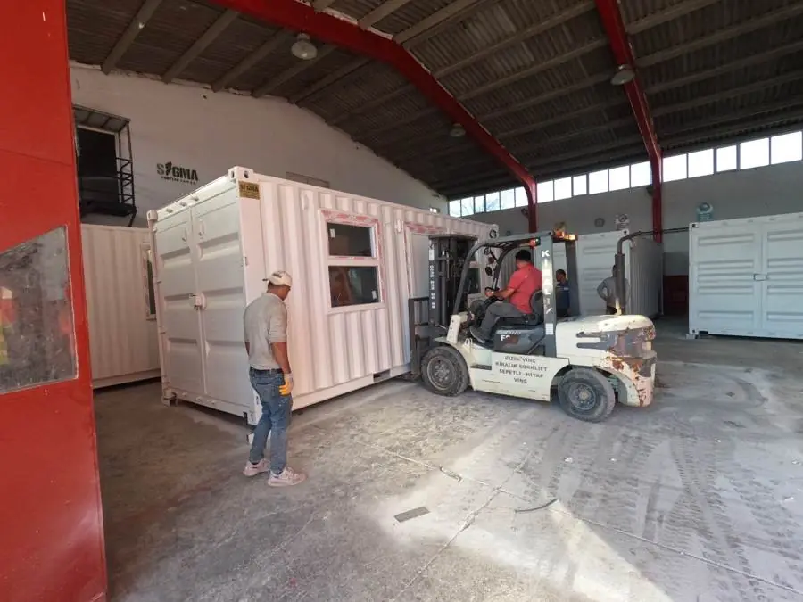 Container conversion in the workshop